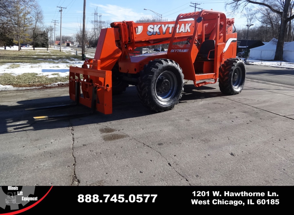 2002 SkyTrak 8042 telehandler on sale in Connecticut