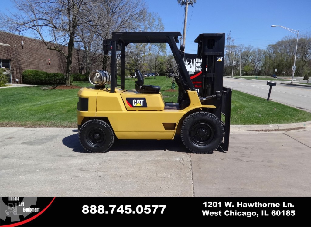 1997 Caterpillar GP40 Forklift on Sale in Connecticut