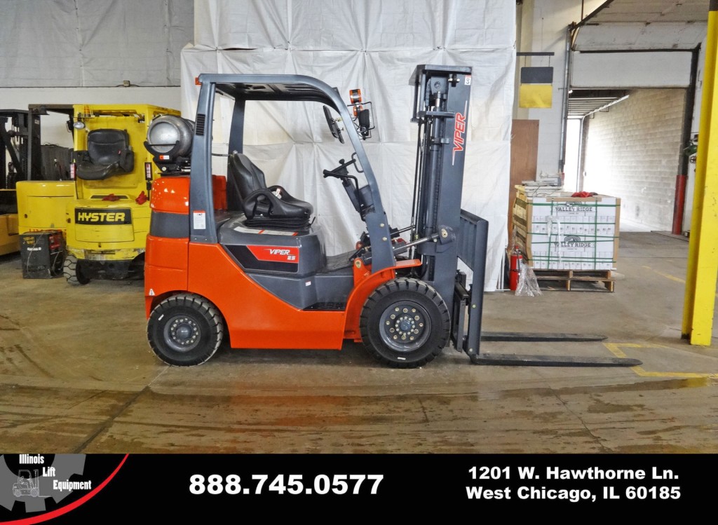 2015 Viper FG25L-BCS forklift on Sale in Connecticut