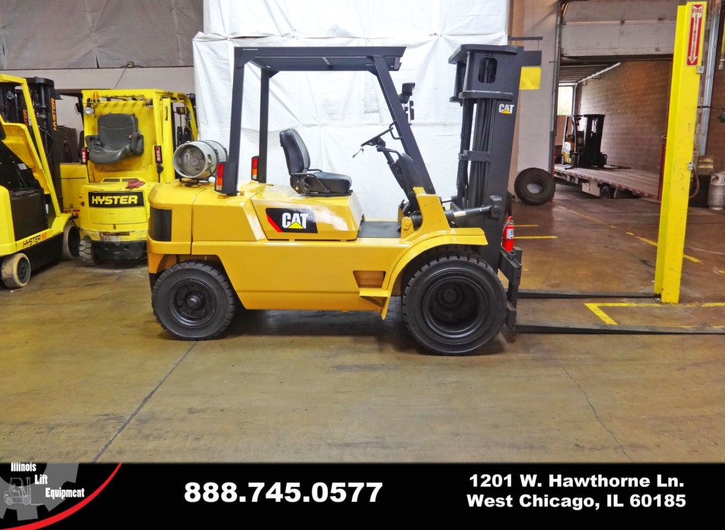  1998 Caterpillar GP40 Forklift on Sale in Connecticut