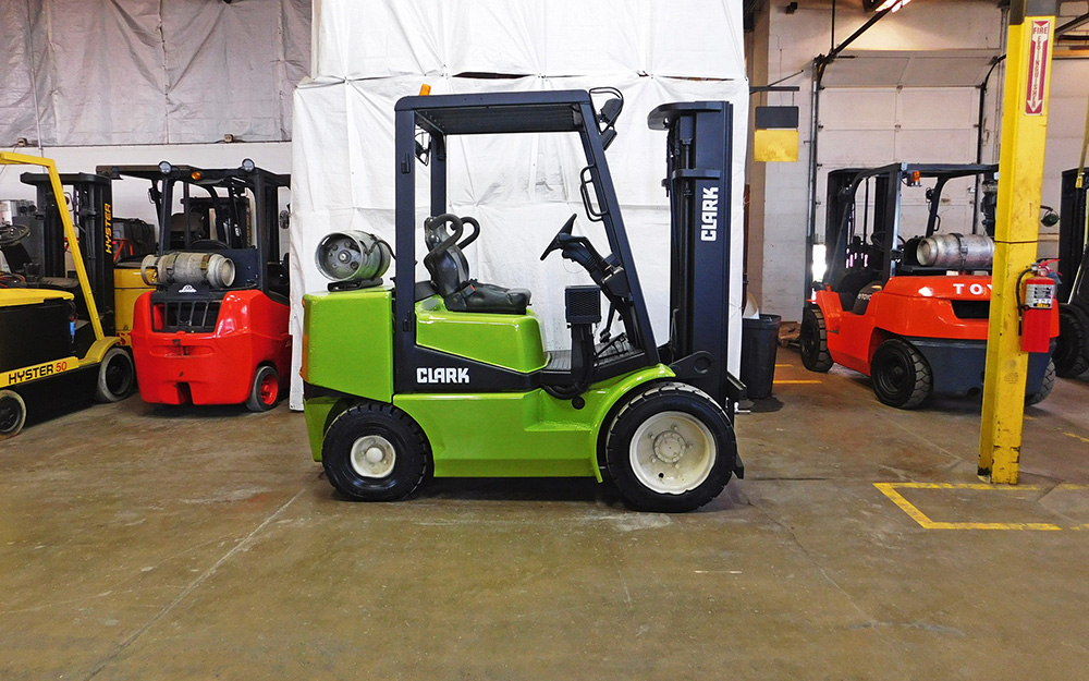  2000 Clark CGP30 Forklift on Sale in Connecticut