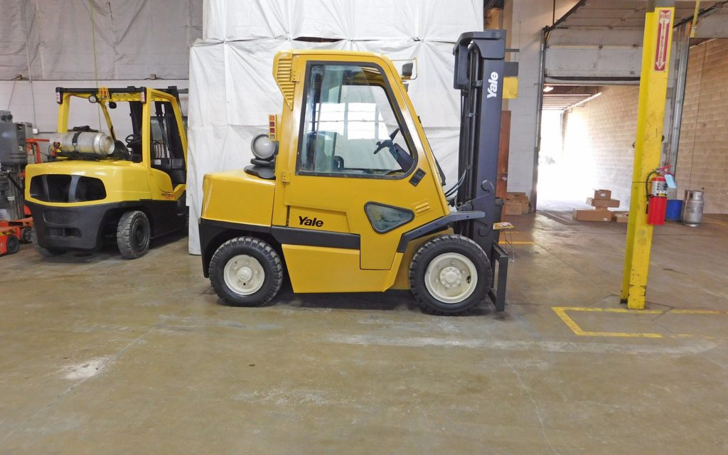  1999 Yale GLP090 Forklift on Sale in Connecticut