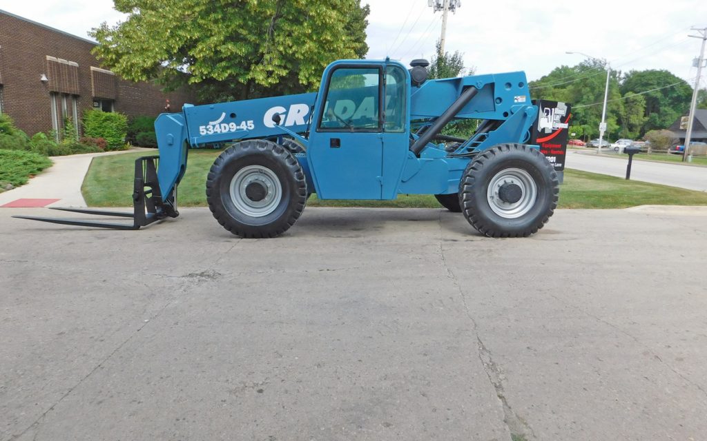  2005 Gradall 534D-9 Telehandler on Sale in Connecticut