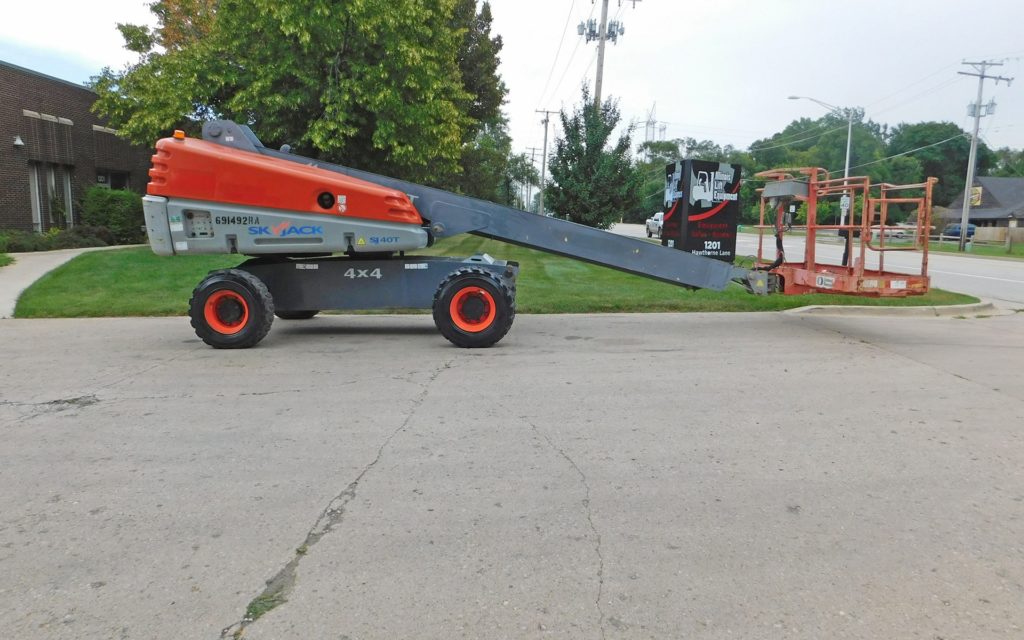  2007 SkyJack SJ40T Boom Lift on Sale in Connecticut