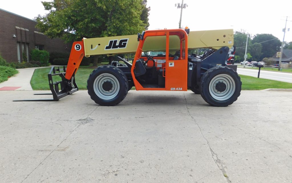  2011 JLG G9-43A Telehandler on Sale in Connecticut