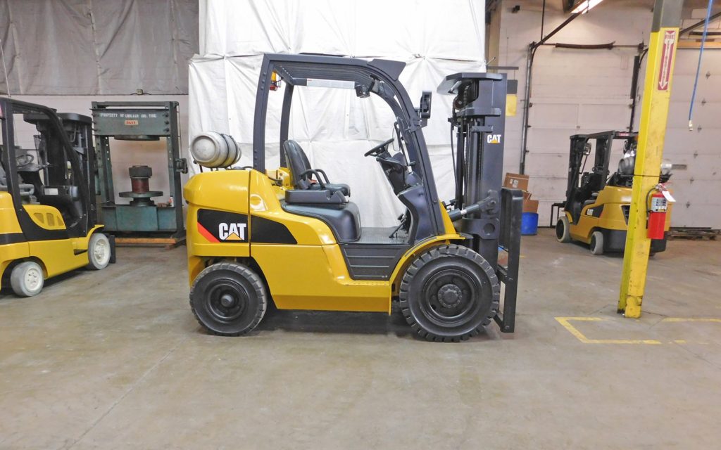  2011 Caterpillar P8000 Forklift on Sale in Connecticut