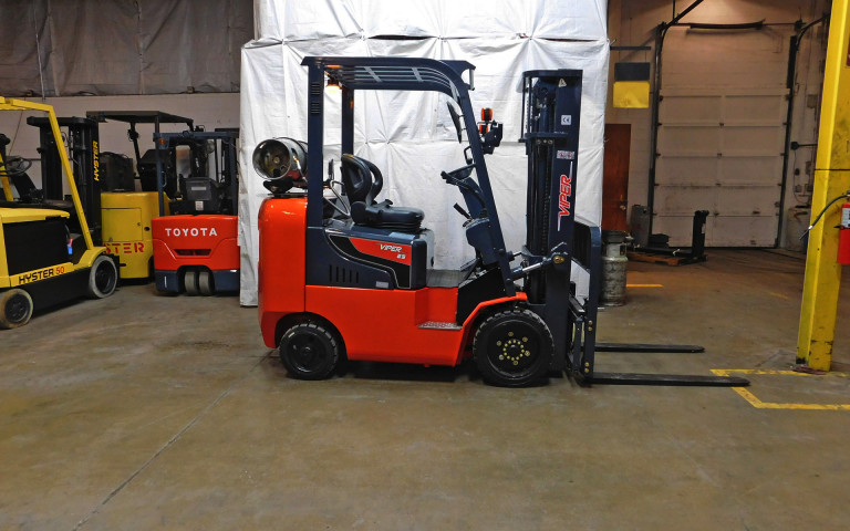 2016 Viper FL25T Forklift on Sale in Connecticut