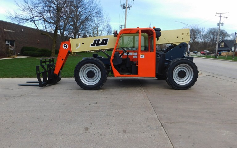 2010 JLG G9-43A Telehandler on Sale in Connecticut