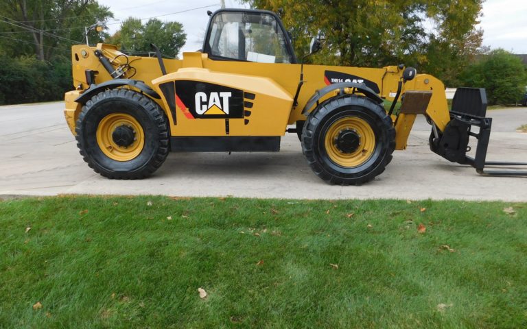 2010 Caterpillar TH514 Telehandler on Sale in Connecticut